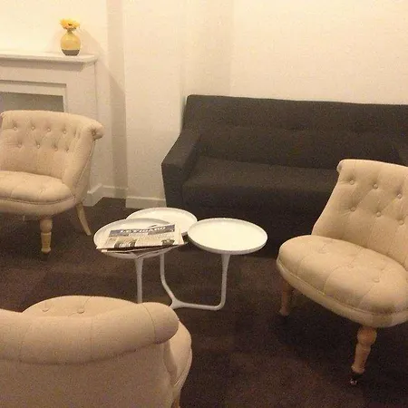 Aparthotel Calm Appart' & Hostel 3*