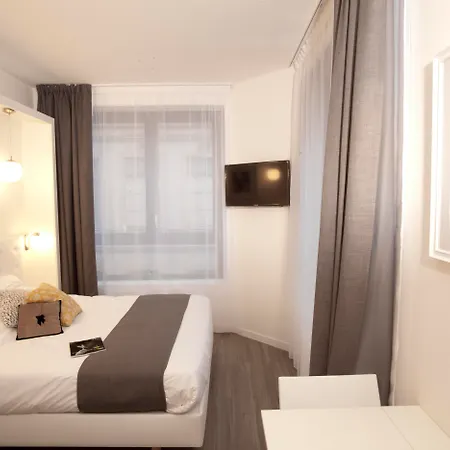 Aparthotel Calm Appart' & Hostel 3*