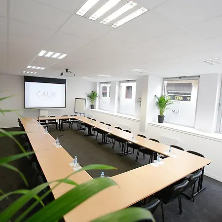 Calm Appart' & Hostel 3* Lille