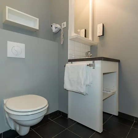 Aparthotel Calm Appart' & Hostel