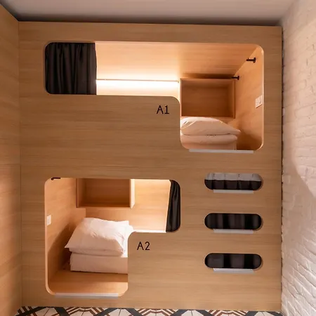 Calm Appart' & Hostel 3* Lille