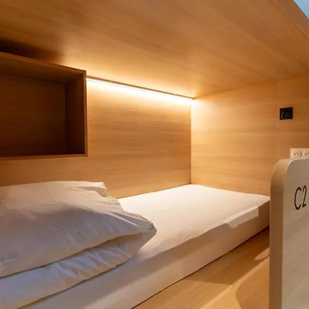 Calm Appart' & Hostel Aparthotel Lille