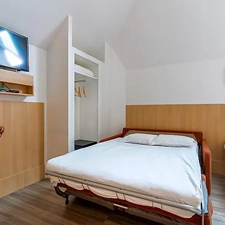 Calm Appart'&hostel 3*