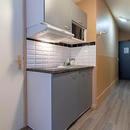 Calm Appart'&hostel Aparthotel 3*