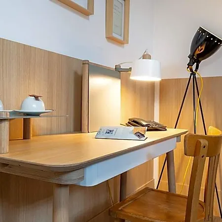 Calm Appart'&hostel Aparthotel 3*