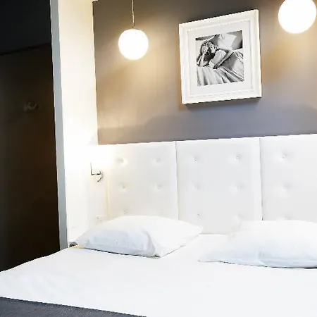 Calm Appart' & Hostel 3*