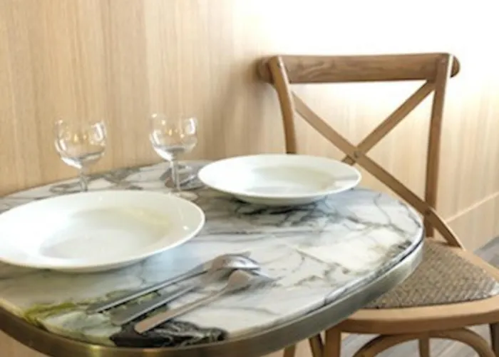 Apartmanhotel Calm Appart' & 3*