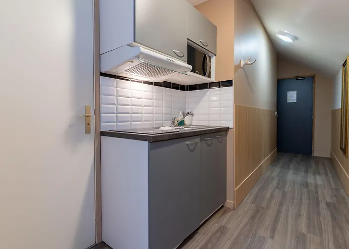 Calm Appart' & Aparthotel 3*