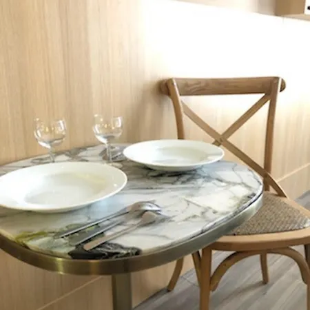 Lägenhetshotell Calm Appart' & 3*